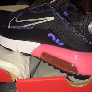 Nike Air Max girls shoe